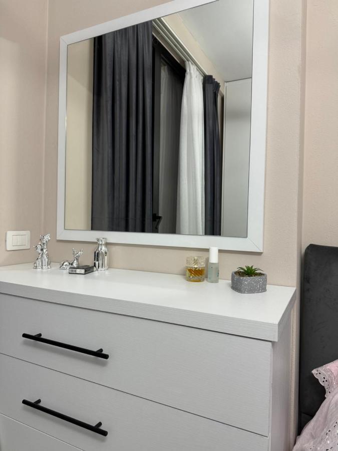 Sc Tirana Centre Apartment Bagian luar foto